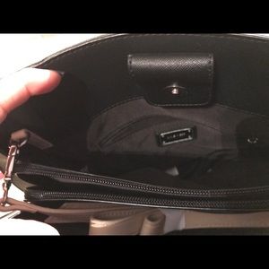 Inside pics of the purse